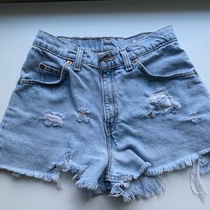 Levis 950 ripped denim shorts